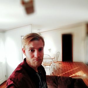 Meet your Posher, Aron